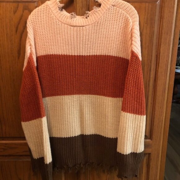 Alison Andrews Distressed Womens pullover striped sweater Size L - Picture 2 of 5